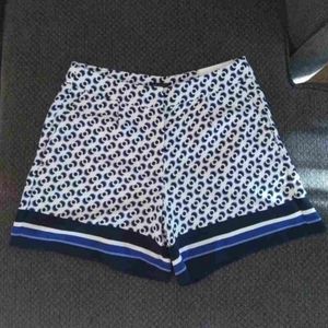 NWT Ann Taylor Tailored Dress Shorts, 6, $18